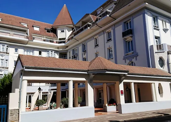 Hotel Bristol