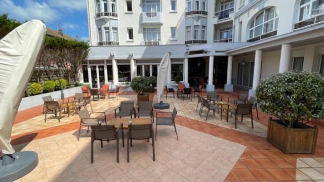 Hotel Bristol
