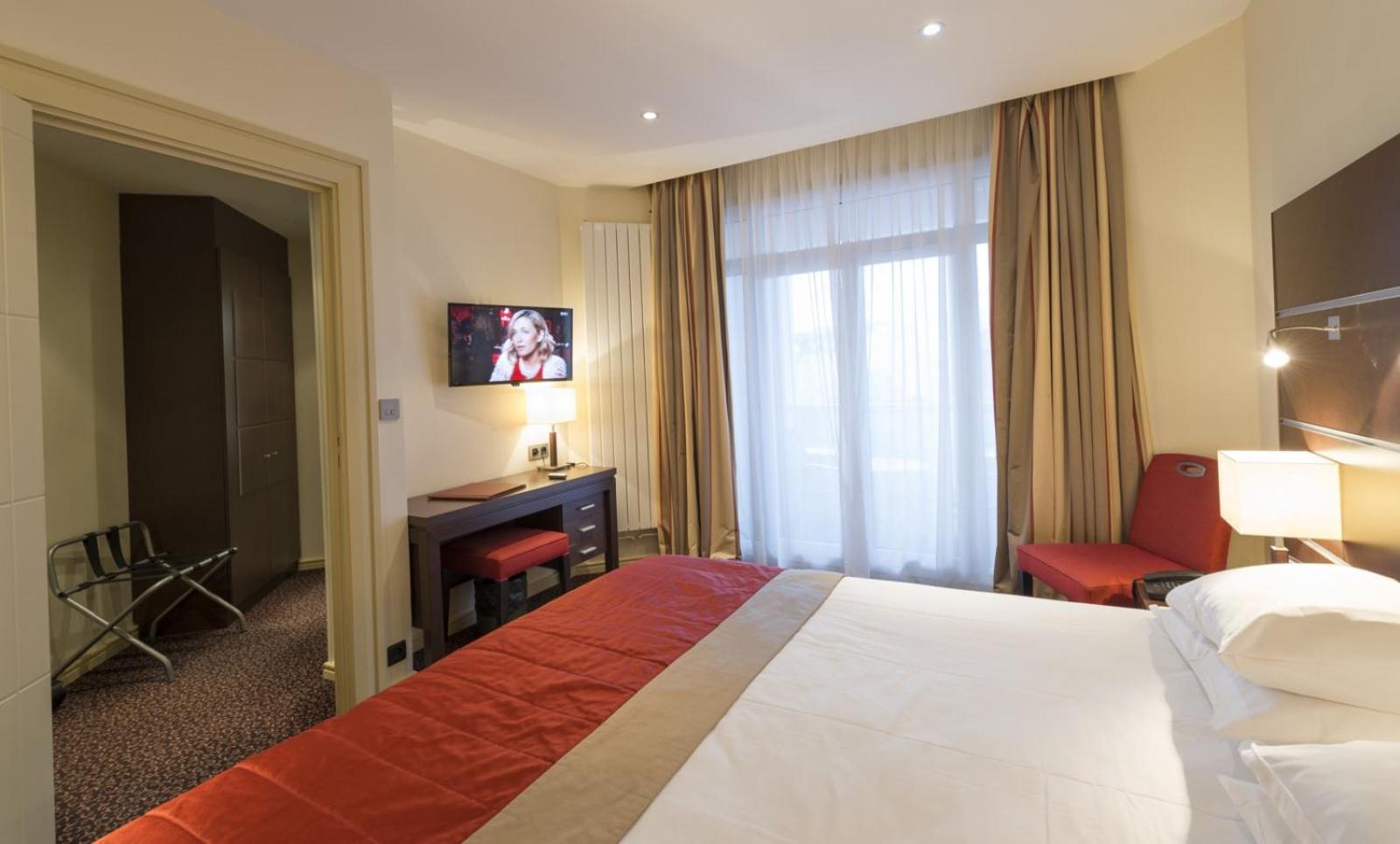 Hotel Bristol