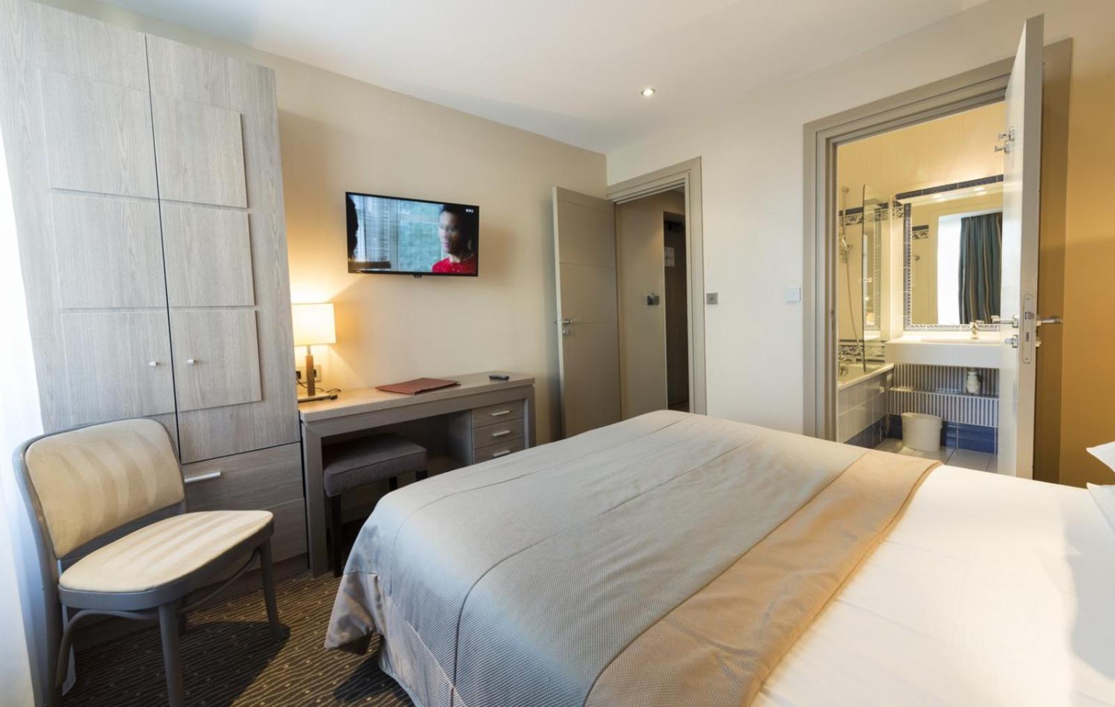 Bristol Hotel